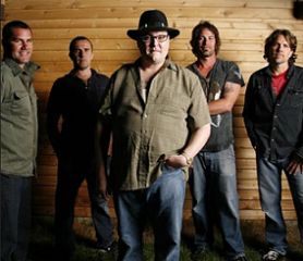 Image for Showbox Presents: BLUES TRAVELER - 30th Anniversary Tour, Los Colognes, All Ages